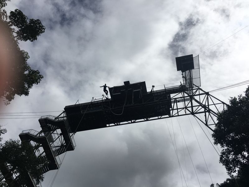 高空蹦極施工廠家分享蹦極注意事項！